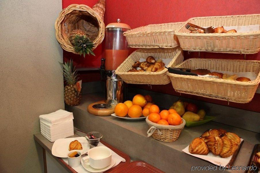 Hotel Belfort Nantes Restaurant foto